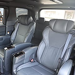 新型ヴェルファイア Zプレミアの内装写真2