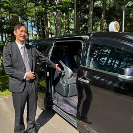 乗車をサポートするドライバー